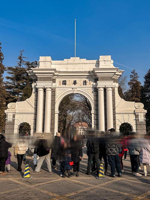 清华大学的主校门？清华大学主校门图片