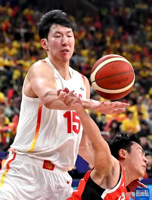 中国篮球员怎样才能进nba?怎么进中国篮球队