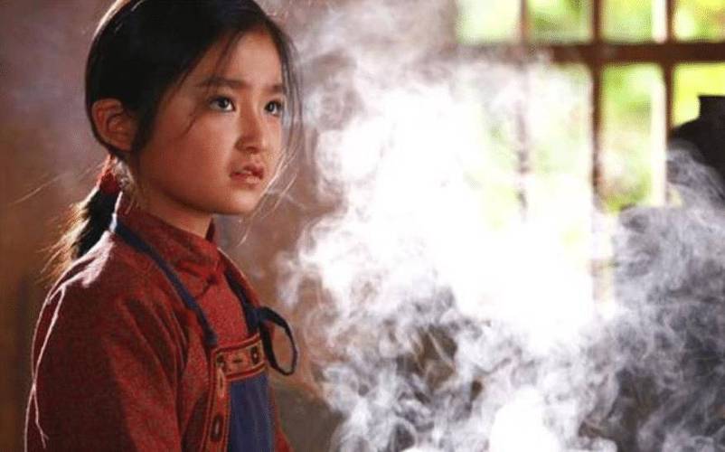 童养媳叫小丈夫起床?童养媳与小丈夫睡觉