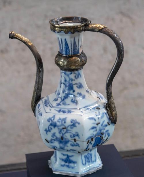 明代瓷器特点与鉴定方法?明代的瓷器