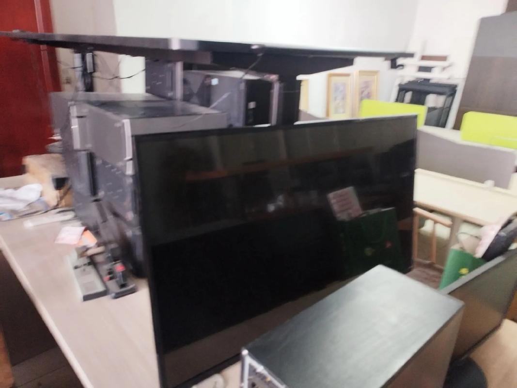 曲面电视买三星的好还是海信的好呢?三星最新曲面屏电视是什么型号