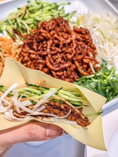 京酱肉丝里的豆腐皮是生的吗?京酱肉丝豆腐皮用不用焯水