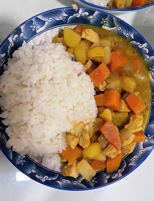 咖喱可以做什么菜又简单？咖喱可以做什么好吃的