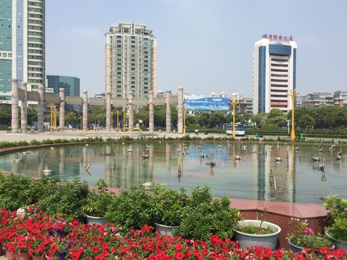 潮州人民广场什么时候建成?潮洲人民广场