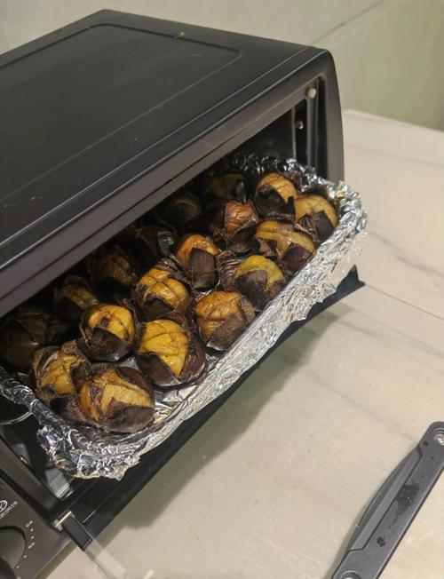 烤箱烤板栗要几分钟才好吃?烤箱烤板栗要多久时间