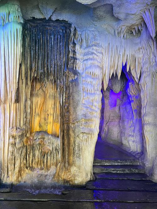 求湖南溶洞景观推荐?湖南溶洞哪个最好