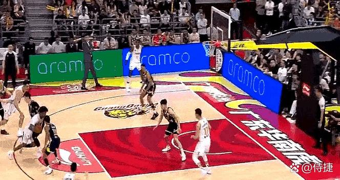 篮球比赛中的防守犯规?篮球比赛中的防守犯规有哪些