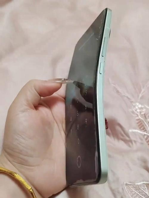 苹果手机弯了还能换屏幕吗？iphone弯了可以换机吗