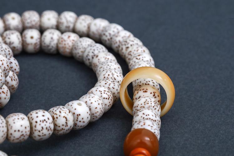 菩提子一串要串多少个?菩提一串多少颗合适