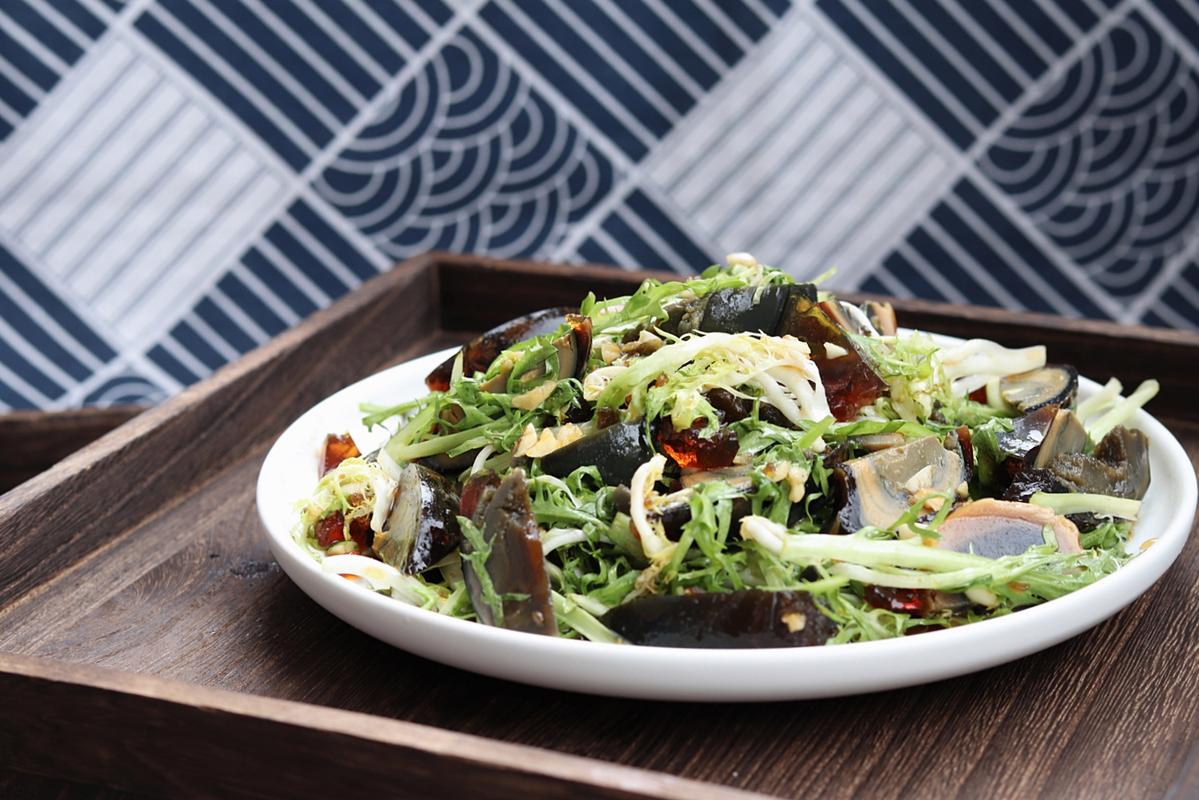 苦菊拌皮蛋饭店做法?苦菊拌皮蛋饭店做法图片