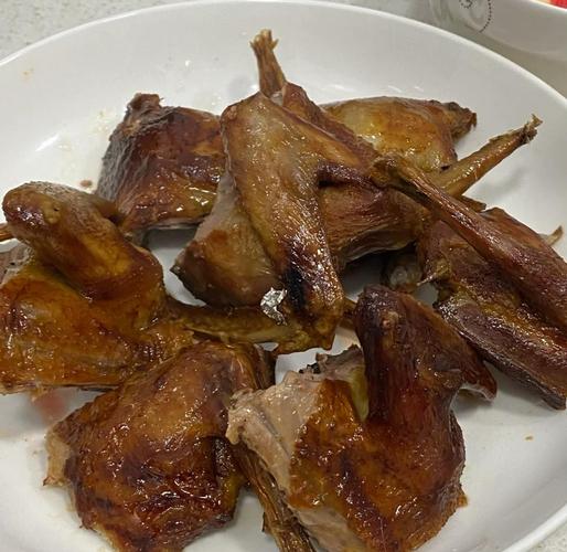 烤鸽子怎么腌制?？烤鸽子怎么腌制更入味,需要哪些关键调料?