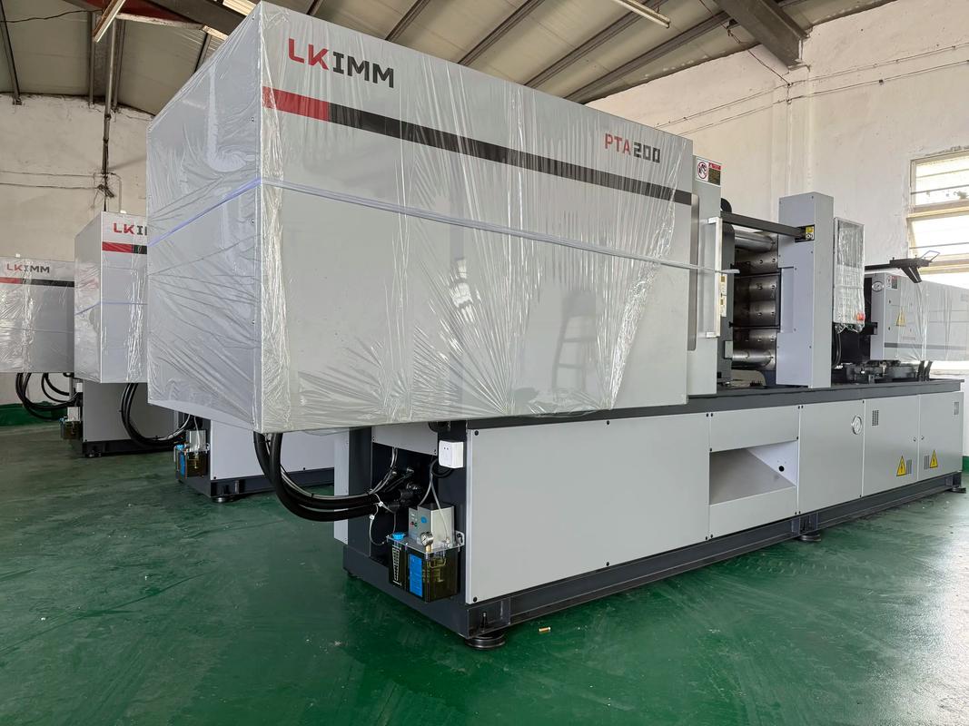 汽车保险杠注塑机多少钱?保险杠注塑机生产视频