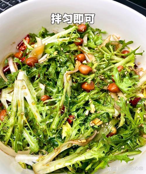 苦菊凉拌用开水焯水吗能吃吗?苦菊凉拌可以用开水焯水吗