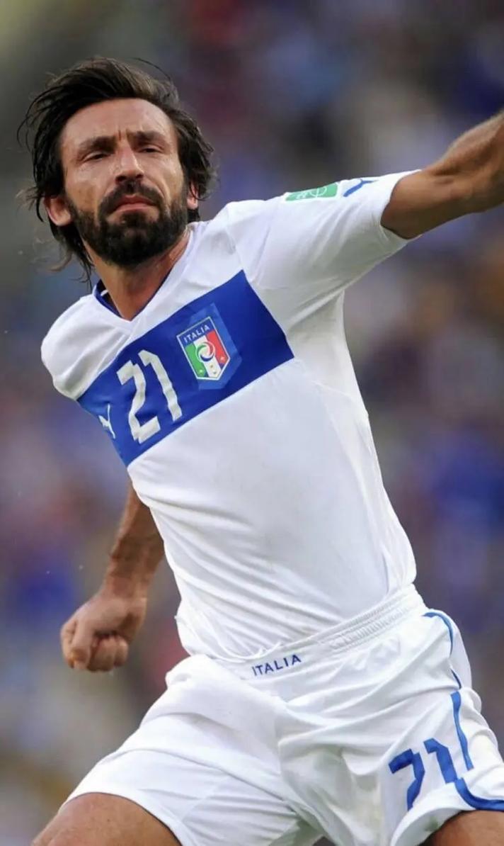 皮尔洛球衣号码意大利?皮尔洛当过意大利队长吗