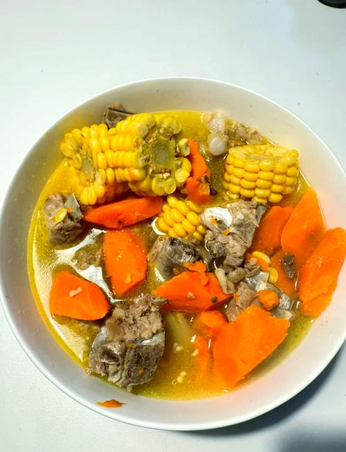 排骨炖玉米土豆汤的做法?排骨炖玉米土豆汤的做法视频