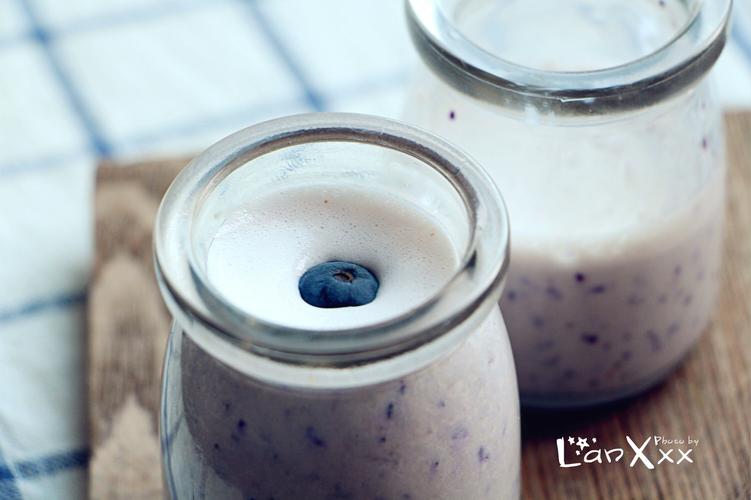 蓝莓能和牛奶一块儿吃吗？蓝莓能和牛奶一块儿吃吗?