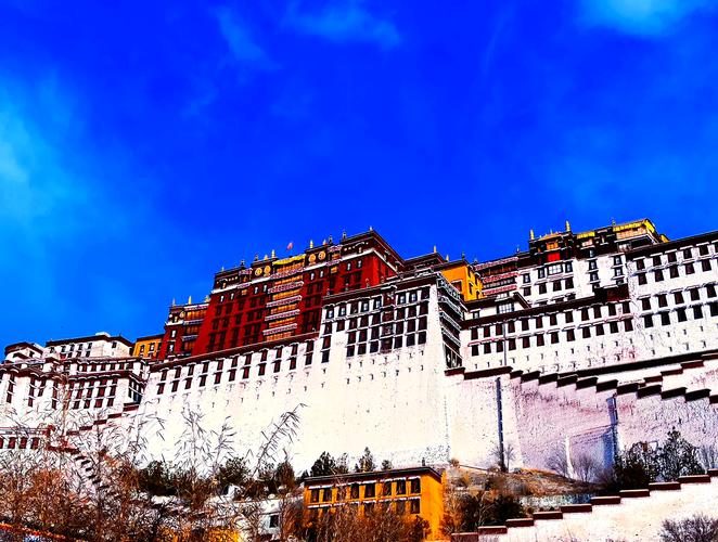 ***有哪些景点归属***旅游有限公司？***的旅游景点是哪里