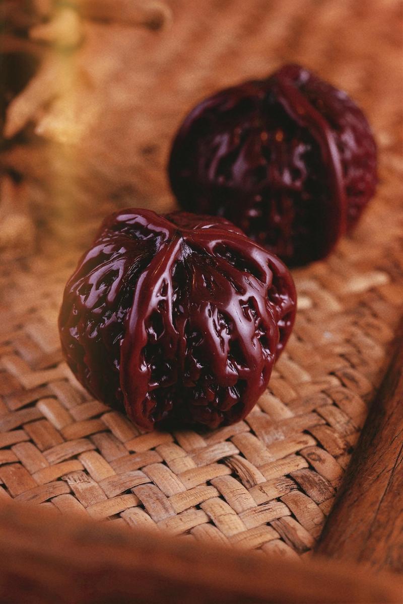 乾隆玩的核桃是啥品种？乾隆把玩的核桃