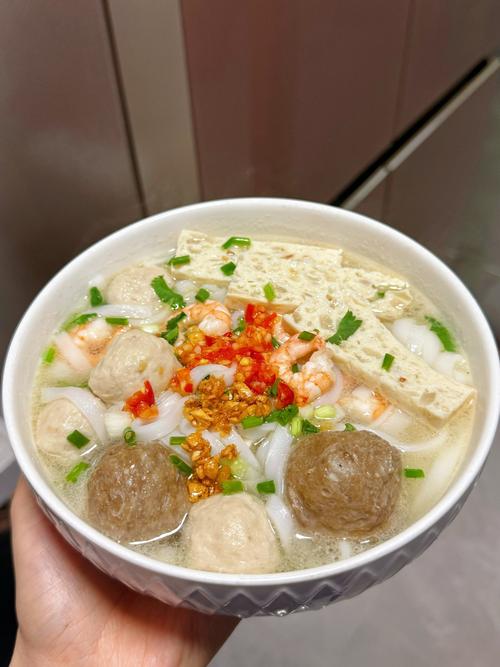 汤粉店的汤底怎么做好吃？汤粉店汤底怎么那么鲜