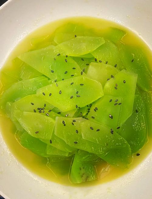 清炒莴笋怎样好吃？清炒莴笋怎样好吃窍门