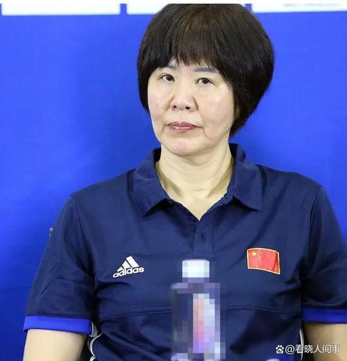 郎平什么时候教中国女排的？郎平还教中国女排吗