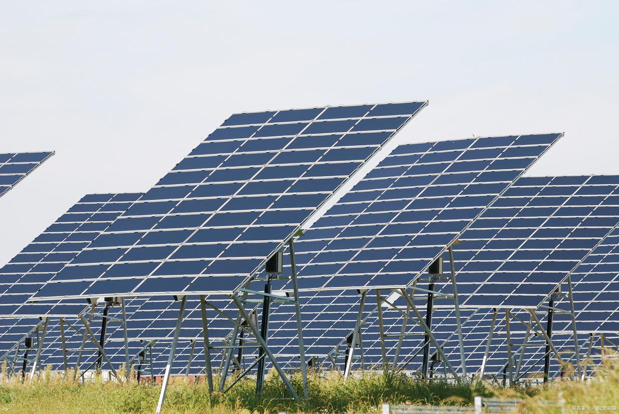中国太阳能板成巴基斯坦嫁妆新宠:屋顶上的蓝色革命正改变一个国度