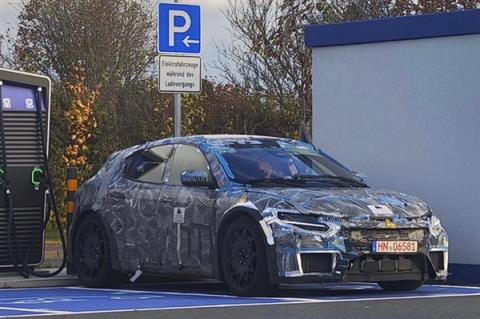 理想设计总监:法拉利即将推出的纯电车和理想i系列很像(图2)