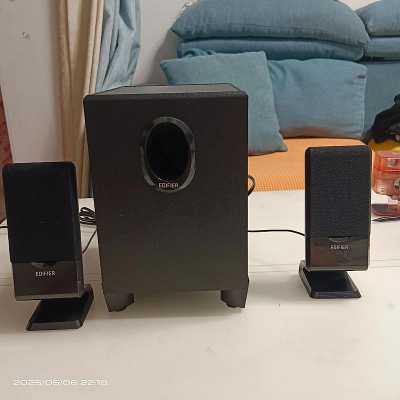 电脑扬声器如何选择?如何安装?