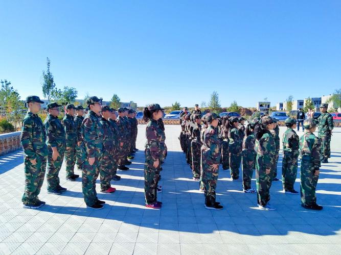 跨列和跨立有区别吗?跨列合并是什么意思