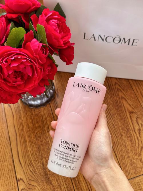 兰蔻粉水用完还用用霜吗女生?兰蔻粉水用过后还用再涂水吗