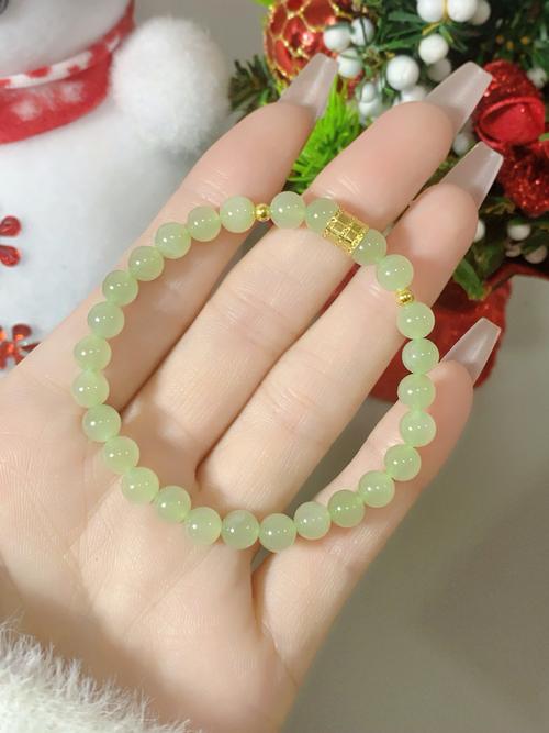 适合女人戴的玉石手串?女生戴什么玉石手链好