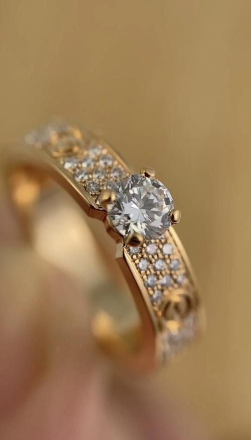 卡地亚的戒指是什么材质?卡地亚戒指是什么材质,保值吗