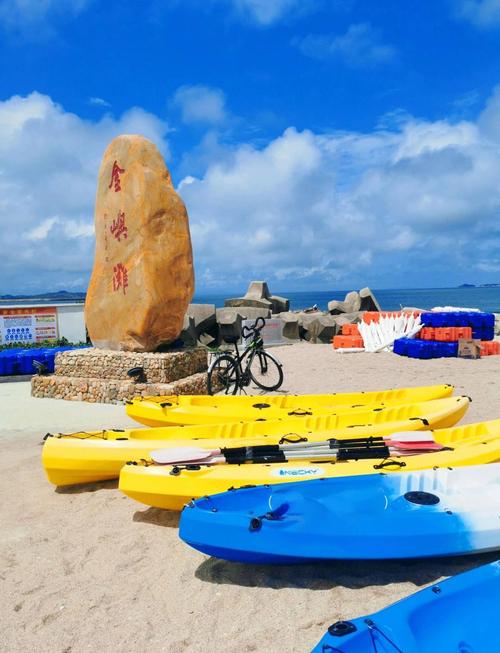 附近靠近海边的旅游景点？附近海边旅游景区哪里好玩