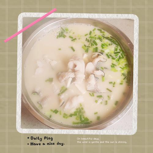 求教用微波炉'做鲫鱼汤?微波炉清蒸鲫鱼的做法和步骤