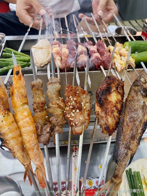 全国首家烧烤学院正式开班?“烟火气”也能玩成“学术范”!