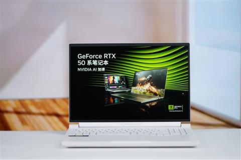 锐龙R9-9850HX万元本!雷神猎刃S游戏本图赏(图2)