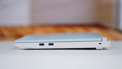 锐龙R9-9850HX万元本!雷神猎刃S游戏本图赏(图7)