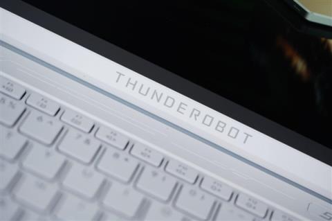 锐龙R9-9850HX万元本!雷神猎刃S游戏本图赏(图19)