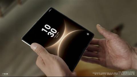 云锦非遗技艺织就高端：华为MateX7以可靠定义折叠屏新高度(图7)