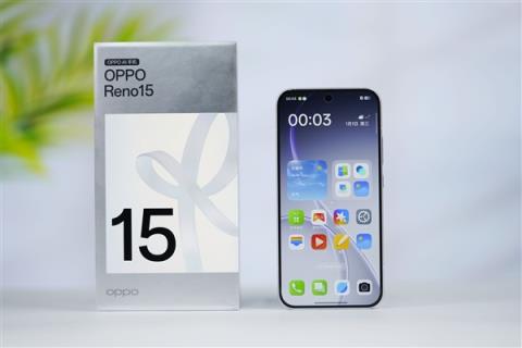 全息光刻美背太吸睛！OPPOReno15图赏(图3)