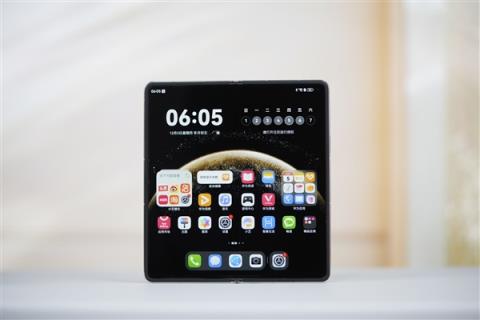 华为MateX711月25日发布:满血麒麟9030 最强影像折叠屏(图2)