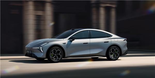 反常的港股(图4)