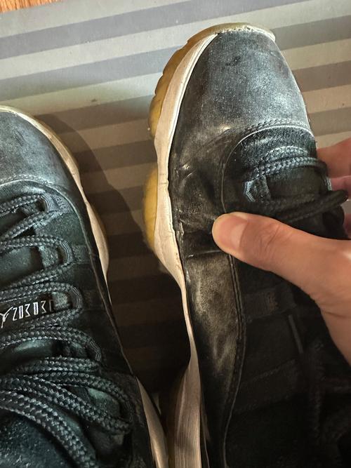 篮球鞋裂开了怎么办？篮球鞋裂开了怎么办呢