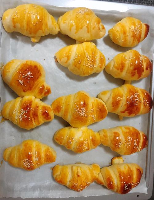 烤牛角包的做法烤箱？如何烤牛角包