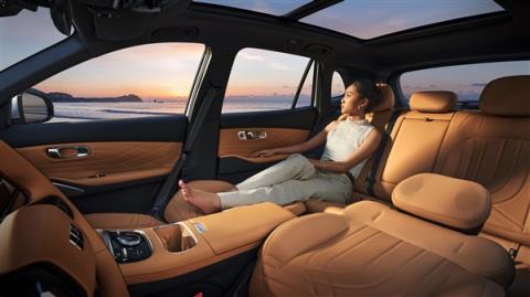 纯电续航翻倍 入门就有130km！2026款银河星舰7EM-i上市：9.58万起(图8)