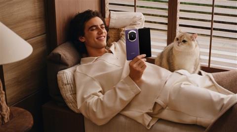 华为MateX7开启预订:全系配色/存储方案公布 无缘20GB内存(图2)