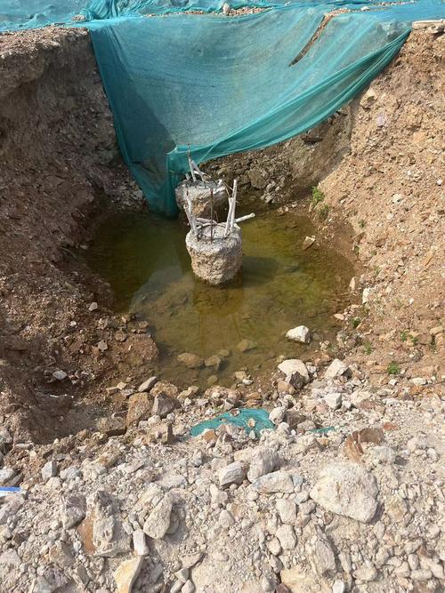 腐蚀水泥最好的方法？腐蚀水泥的办法