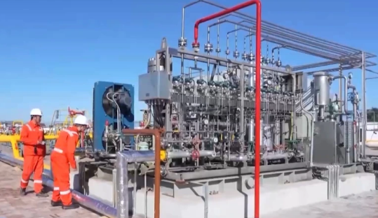 脉脉：薪资差距仅2倍 中国AI工程师工作性价比高于美国同行(图2)