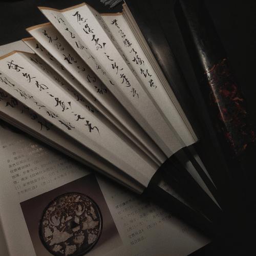 君子端方温文和煦出处?君子端方 温良如玉意思