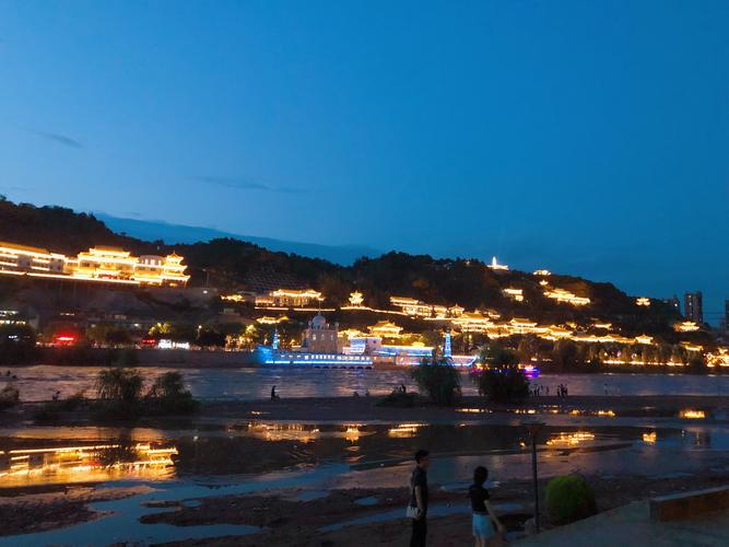 兰州看黄河夜景哪里好？兰州看黄河夜景哪里好看